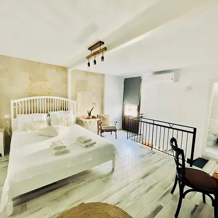 Nonna Cannella עיר רודוס