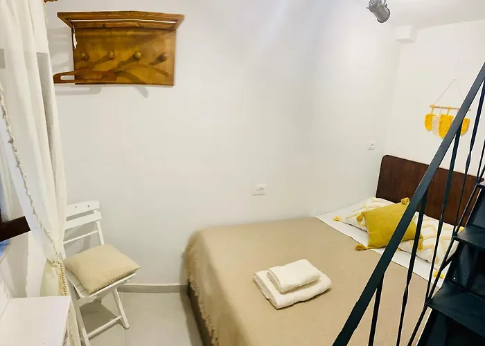 Nonna Cannella Rhodes City